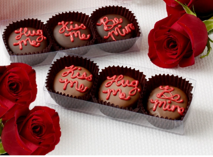 Sweet Shop USA - Chocolate-Covered Valentine Message Oreos Singles