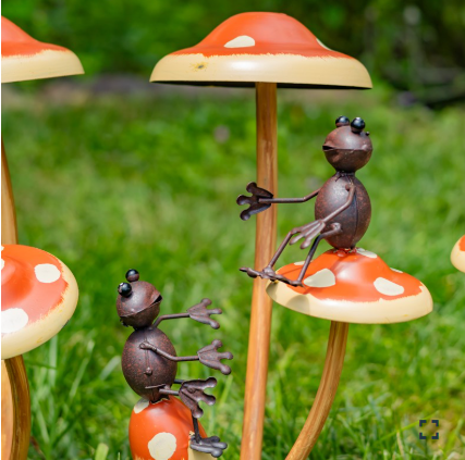 Assorted Friendly Frogs on Iron Mushroom Garden Stakes ZR652407-SET