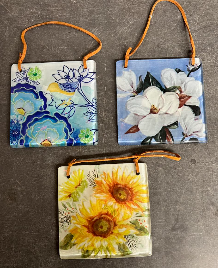 Evergreen - 4.5" Assorted Yellow & Blue Floral Suncatchers - 84G5041