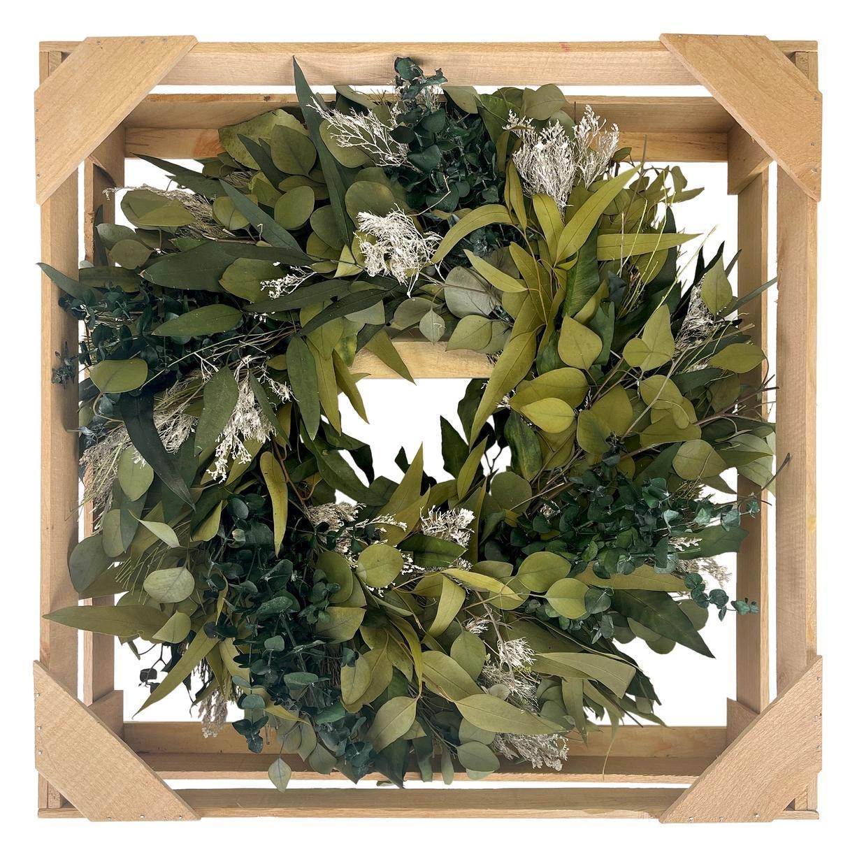 Andaluca Bungalow Eucalyptus Wreath - Thumbnail 3