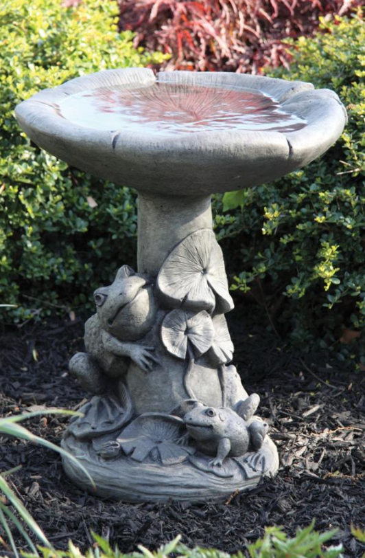 One Piece Frogs and Lillies Birdbath - 9750